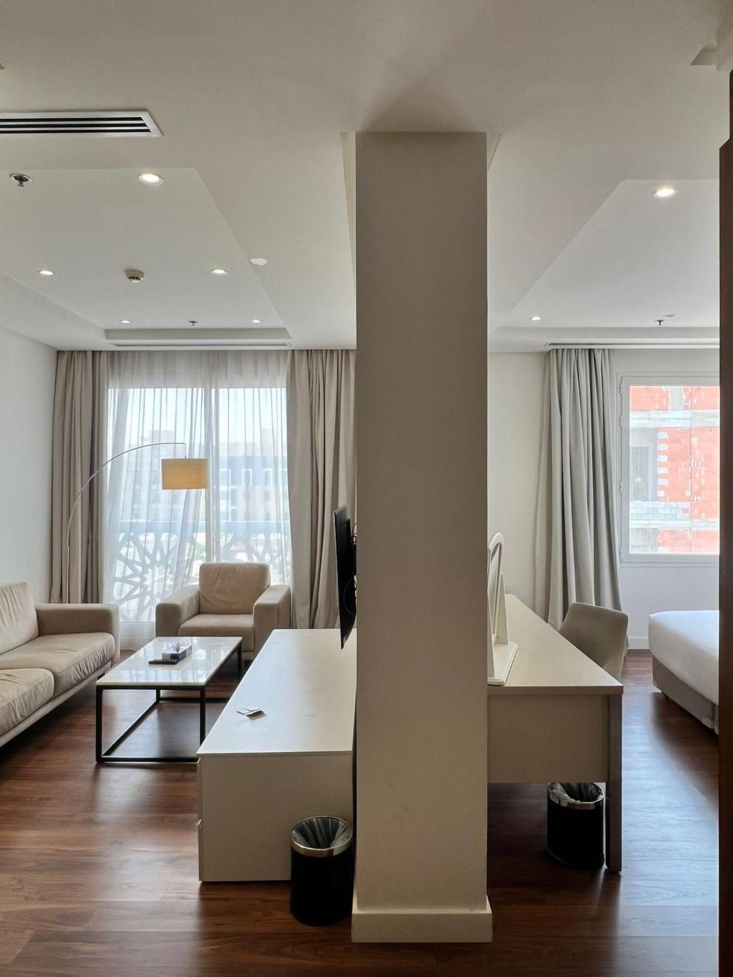 Landmark Hotel & Suites DDjeddah Extérieur photo